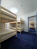 Bluemoon Guest House - Hostel