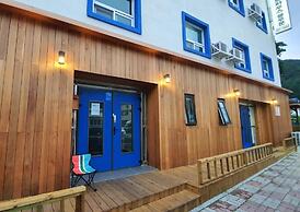 Bluemoon Guest House - Hostel
