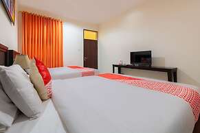 Flagship 2688 Guntur Hotel