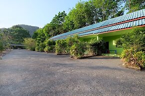 OYO 675 Phu Ching Resort