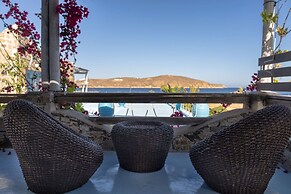 Alexandros by the Beach - Serifos