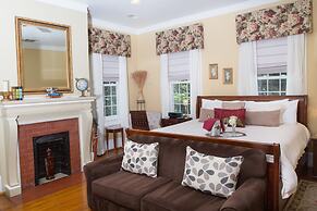 Burke Manor Inn & Pavilion