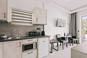 Lighthouse Apartments