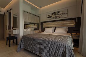 Lighthouse Apartments