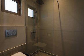 Lighthouse Apartments