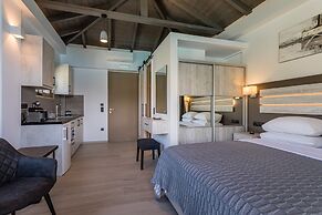 Lighthouse Apartments