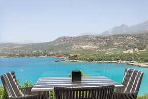 Lighthouse Apartments