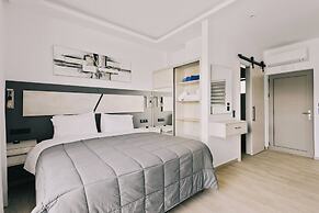 Lighthouse Apartments