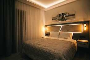 Lighthouse Apartments