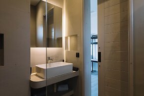 Lighthouse Apartments