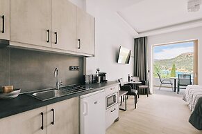 Lighthouse Apartments