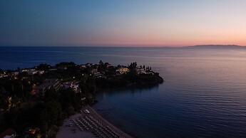 Lighthouse Apartments