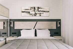 Lighthouse Apartments