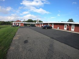 Copper Lantern Motor Lodge