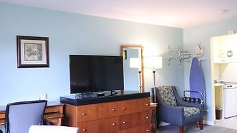 Copper Lantern Motor Lodge