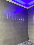 Posh Hotel And Suites