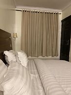 Posh Hotel And Suites