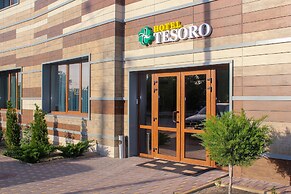 Tesoro Hotel