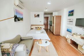 Jolie Home - Sky Center - Block A