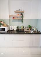 Jolie Home - Sky Center - Block A