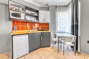 CLEOPATRA ICARIA APART HOTEL