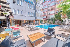 CLEOPATRA ICARIA APART HOTEL