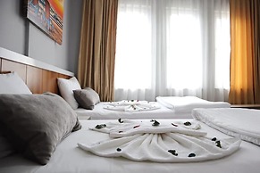 CLEOPATRA ICARIA APART HOTEL