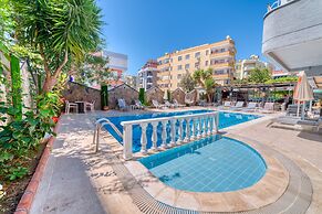CLEOPATRA ICARIA APART HOTEL