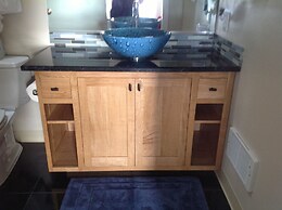 Tyee Lodge Oceanfront B&B