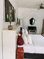 Casa Artista By Villa Kresna