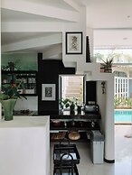 Casa Artista By Villa Kresna