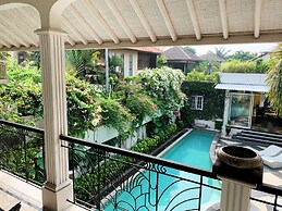 Casa Artista By Villa Kresna