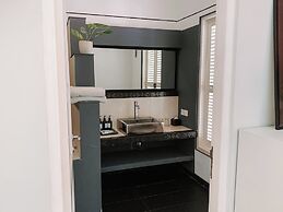 Casa Artista By Villa Kresna