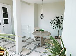 Casa Artista By Villa Kresna