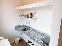 Casa Artista By Villa Kresna