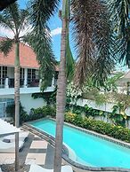 Casa Artista By Villa Kresna