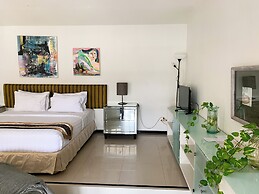 Casa Artista By Villa Kresna