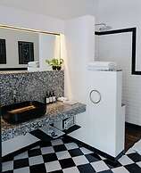 Casa Artista By Villa Kresna