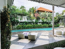 Casa Artista By Villa Kresna