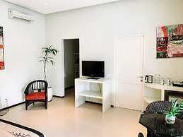 Casa Artista By Villa Kresna