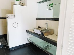 Casa Artista By Villa Kresna