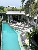 Casa Artista By Villa Kresna