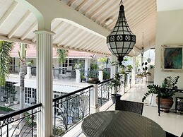 Casa Artista By Villa Kresna