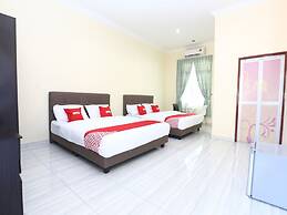 OYO 89607 Aloha Chalet