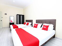 OYO 89607 Aloha Chalet