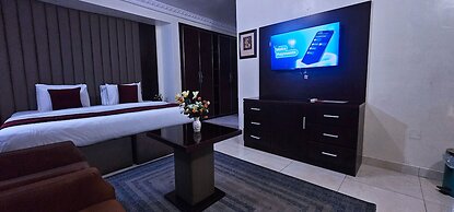Villa Park Hotels