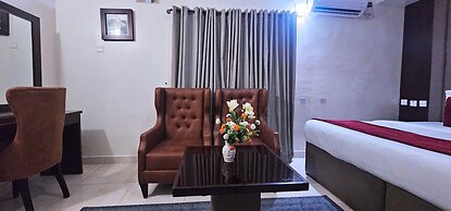 Villa Park Hotels