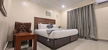 Villa Park Hotels