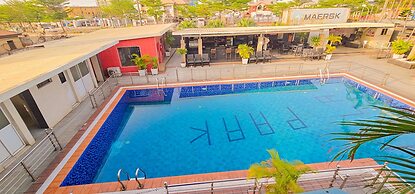 Villa Park Hotels