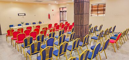 Villa Park Hotels